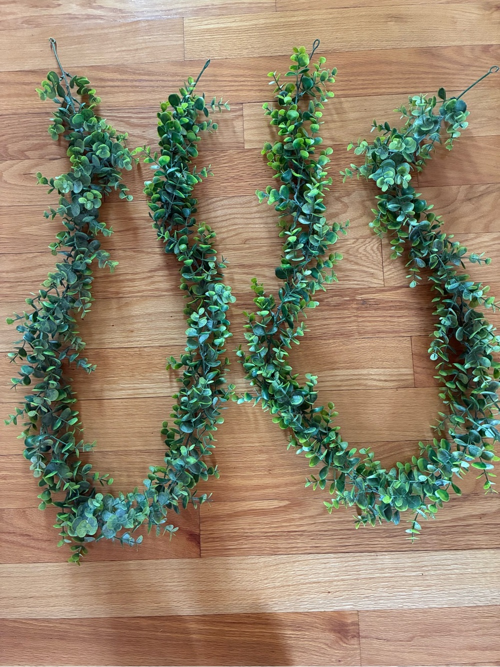2 Realistic 5 feet each Faux Boxwood Garland strands - Green